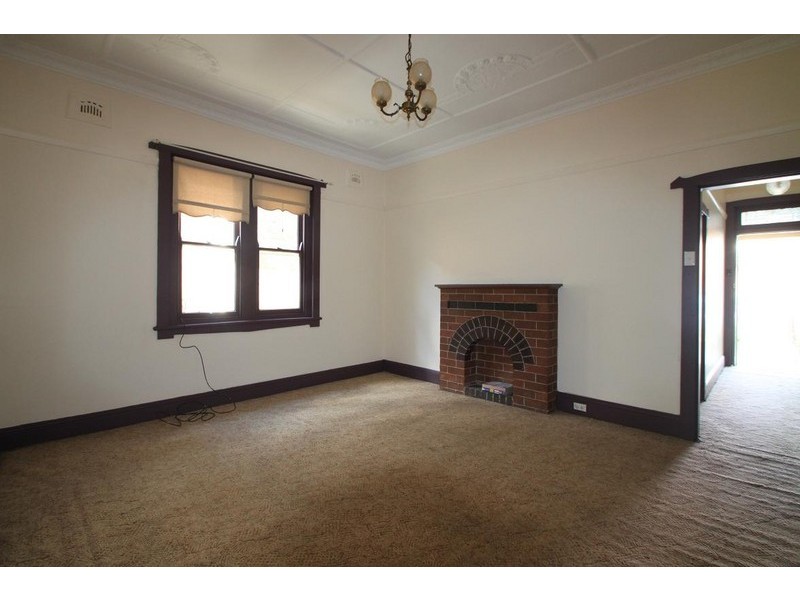 21 Robert Street, Canterbury NSW 2193