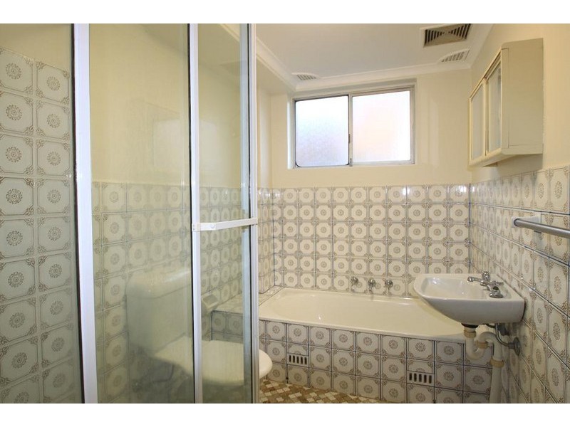 5/2 Henson Street, Marrickville NSW 2204