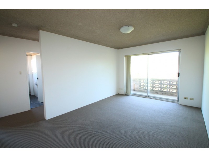 6/26 Myers Street, Roselands NSW 2196