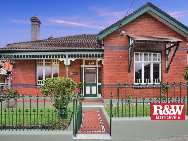 104 Floss Street, Hurlstone Park NSW 2193