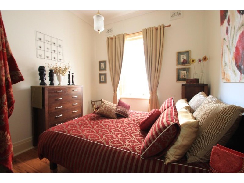 37 Beauchamp Street, Marrickville NSW 2204