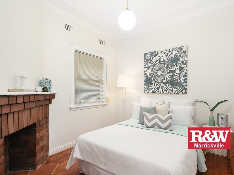 4 Carboona Avenue, Earlwood NSW 2206