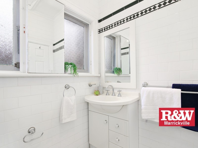 4 Carboona Avenue, Earlwood NSW 2206