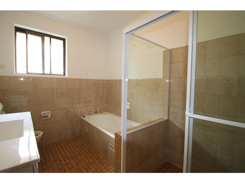 1/68  Hampden Street, Russell Lea NSW 2046