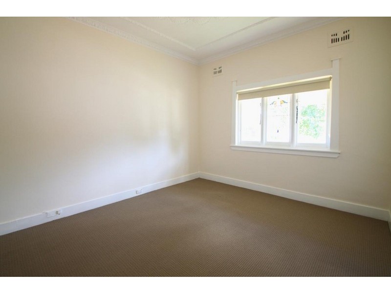 20  Hampton Street, Croydon Park NSW 2133