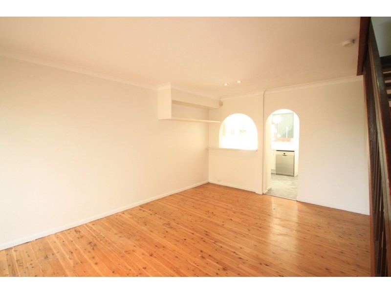 11/74 Floss Street, Hurlstone Park NSW 2193