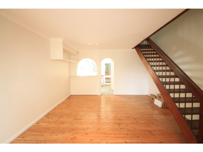 11/74 Floss Street, Hurlstone Park NSW 2193