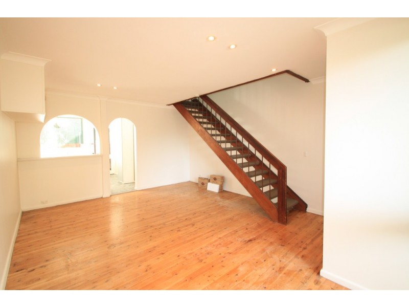 11/74 Floss Street, Hurlstone Park NSW 2193