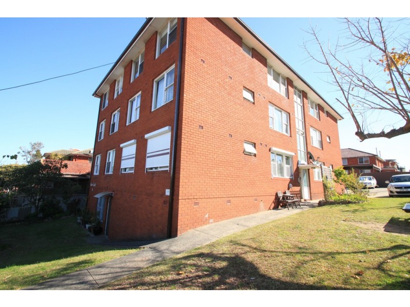 9/6-8 Esk Street, Marrickville NSW 2204