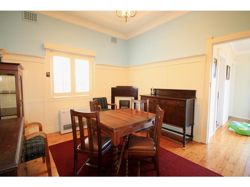 10 Woodside Avenue, Hurlstone Park NSW 2193