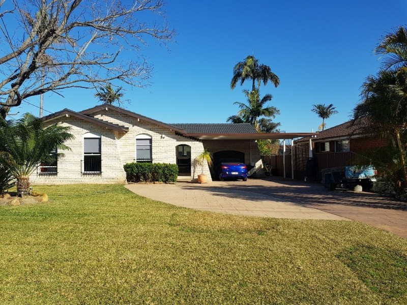 42 Craig Avenue, Moorebank NSW 2170