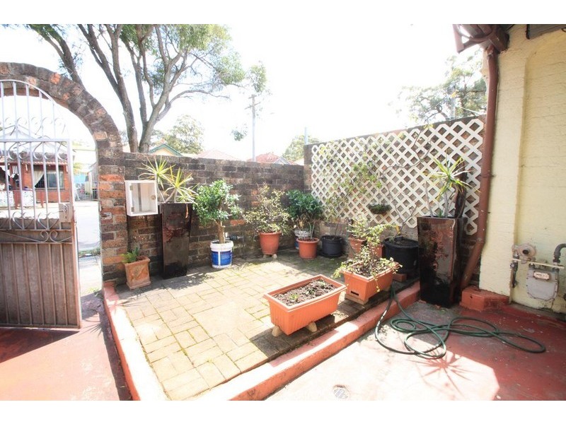 23 Illawarra Road, Marrickville NSW 2204