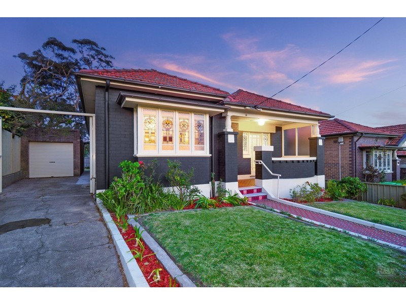 16 Hugh Avenue, Dulwich Hill NSW 2203