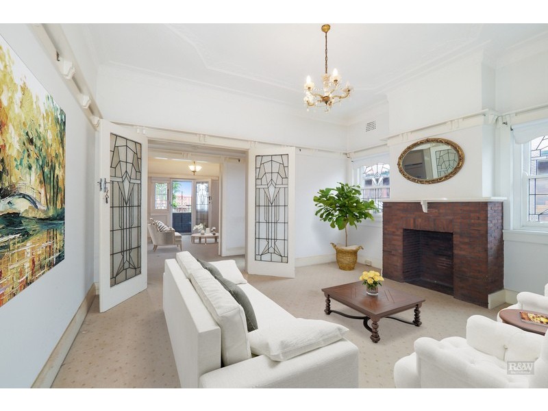 2 Johnson Avenue, Dulwich Hill NSW 2203