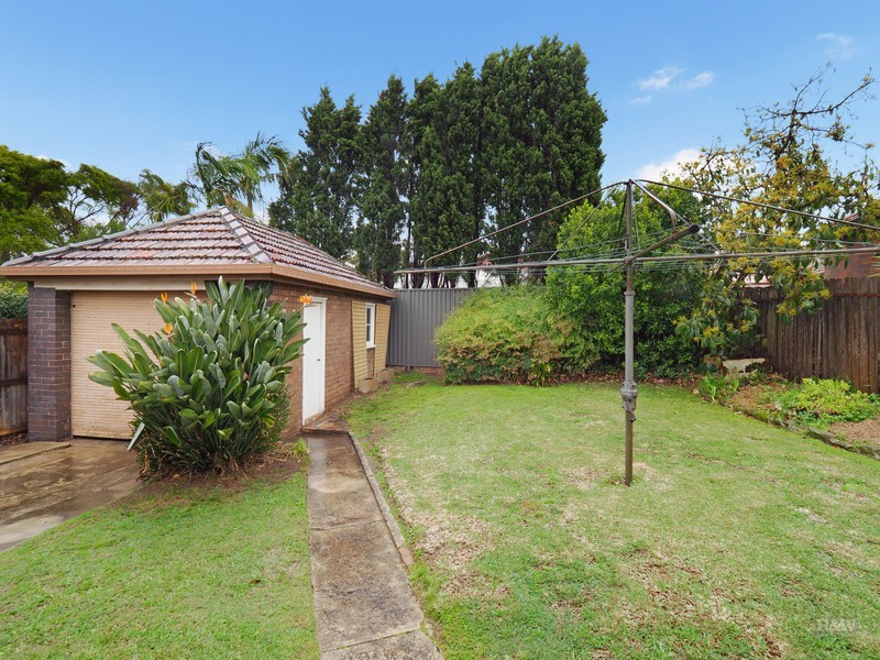 2 Johnson Avenue, Dulwich Hill NSW 2203