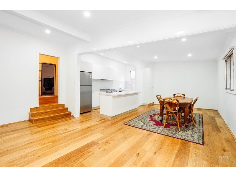 13 Yabsley Avenue, Marrickville NSW 2204