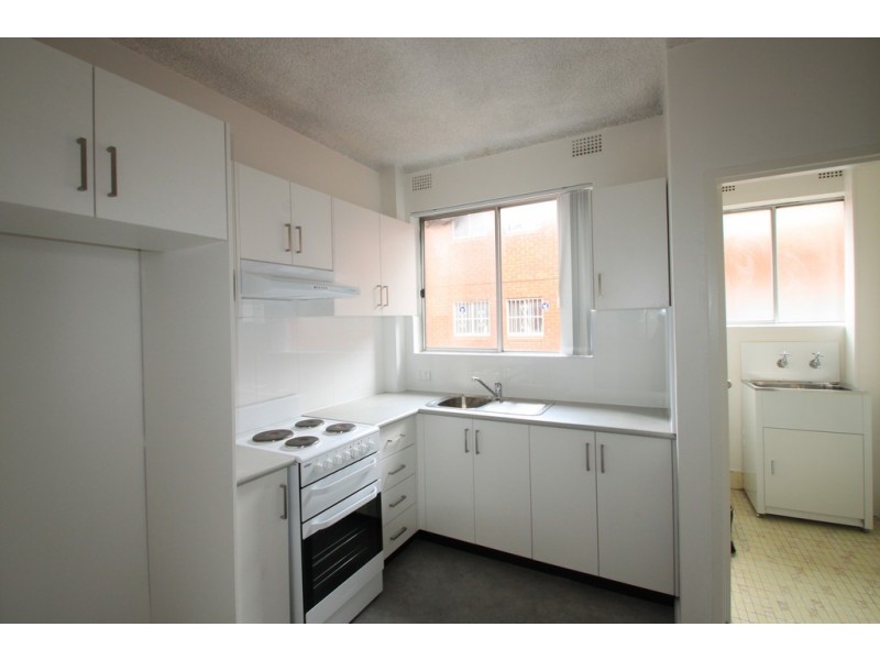 2/64 Northumberland Road, Auburn NSW 2144