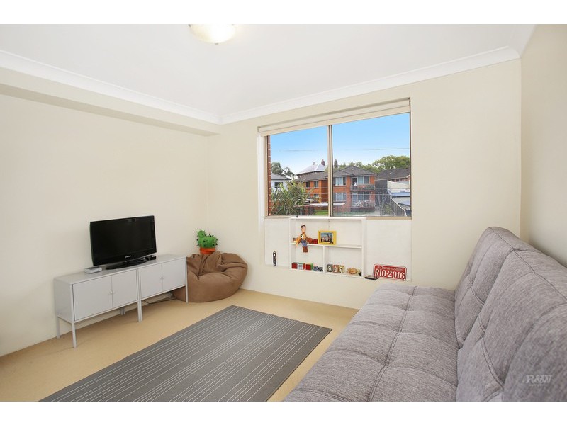 15/130 Canterbury Road, Hurlstone Park NSW 2193
