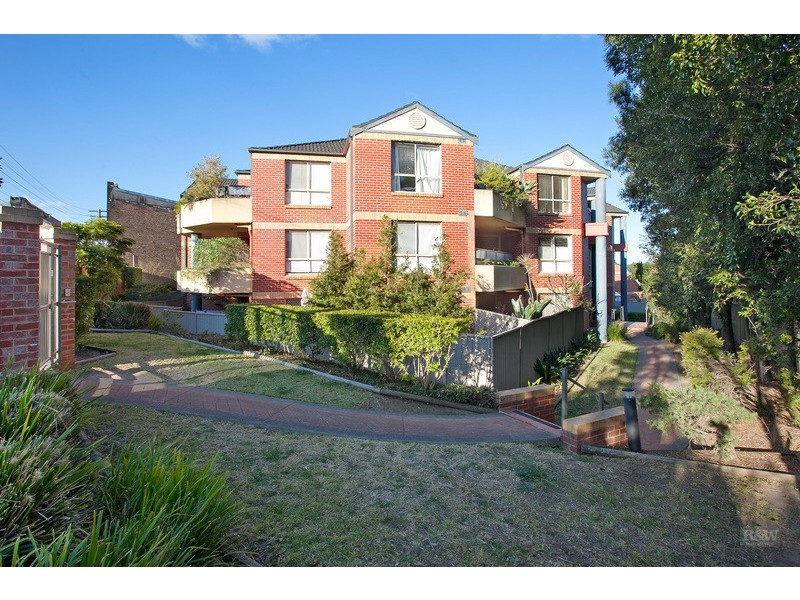 15/130 Canterbury Road, Hurlstone Park NSW 2193