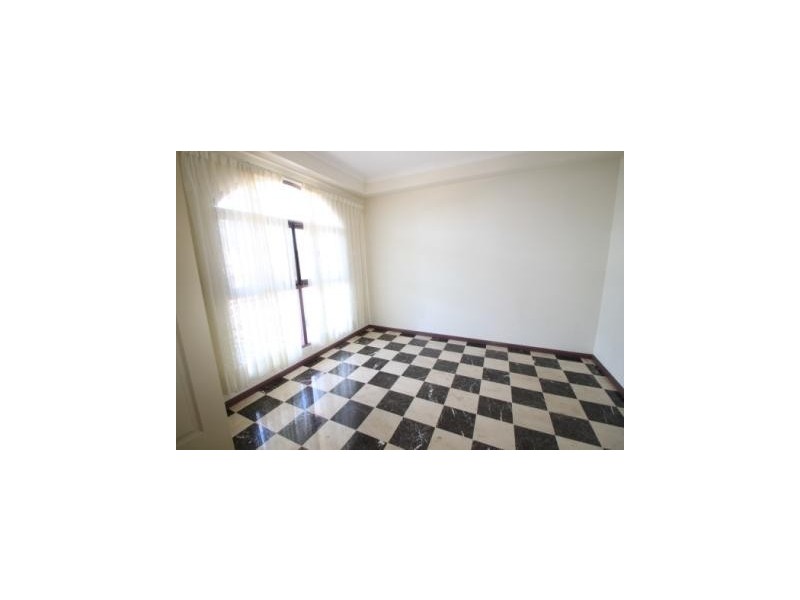 119 Meeks Road, Marrickville NSW 2204