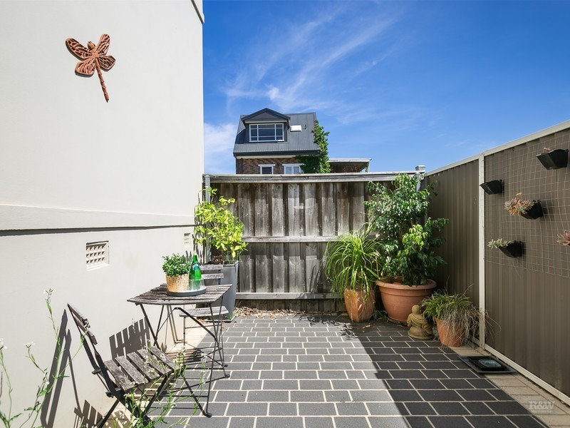 3/4 Marcia Street, Hurlstone Park NSW 2193