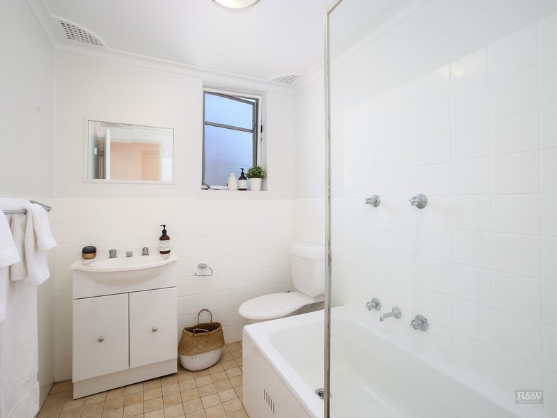 3/4 Marcia Street, Hurlstone Park NSW 2193