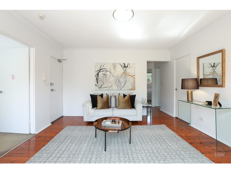 3/4 Marcia Street, Hurlstone Park NSW 2193