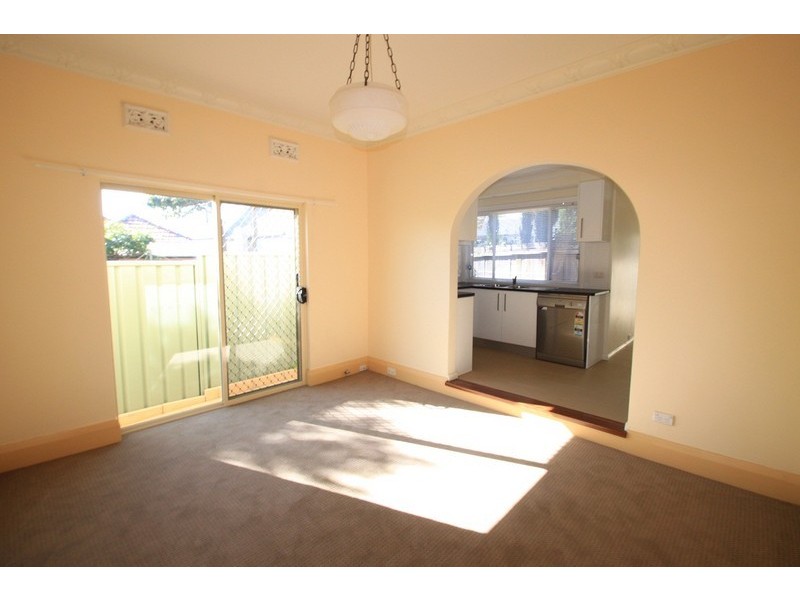 2 William Street, Tempe NSW 2044