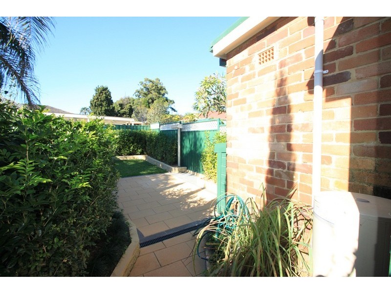 2 William Street, Tempe NSW 2044