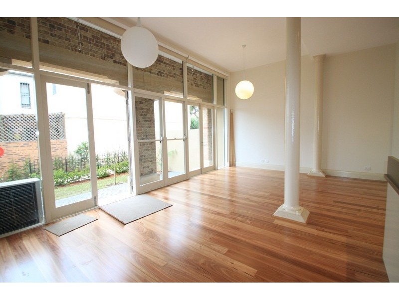 2 Metropolitan Road, Enmore NSW 2042