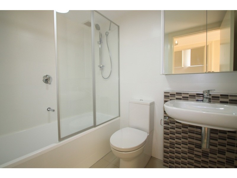 2 Metropolitan Road, Enmore NSW 2042