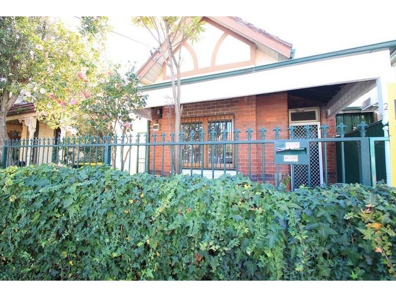 27 Calvert Street, Marrickville NSW 2204