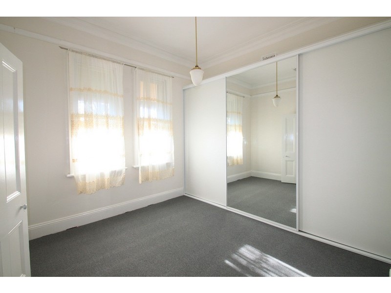 27 England Avenue, Marrickville NSW 2204