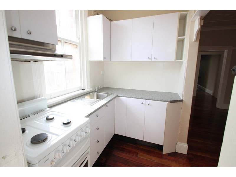 2/6 Griffith Street, Hurlstone Park NSW 2193