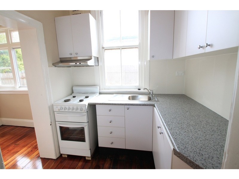 2/6 Griffith Street, Hurlstone Park NSW 2193