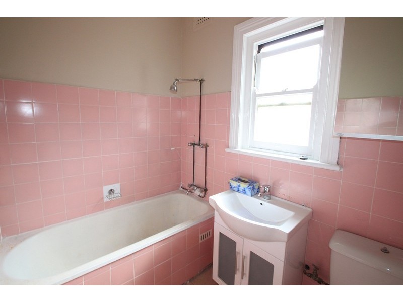 2/6 Griffith Street, Hurlstone Park NSW 2193