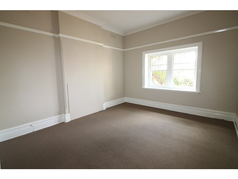 2/6 Griffith Street, Hurlstone Park NSW 2193