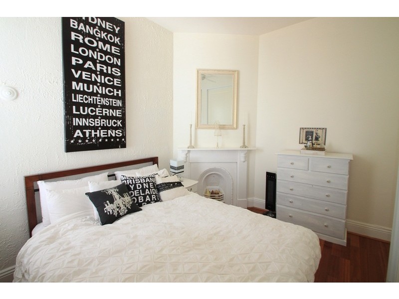 32 Calvert Street, Marrickville NSW 2204