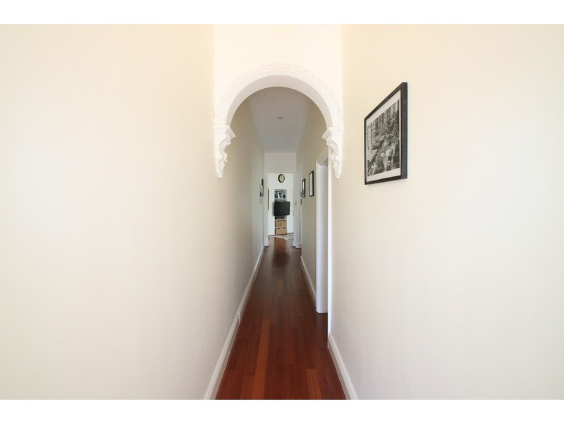 32 Calvert Street, Marrickville NSW 2204