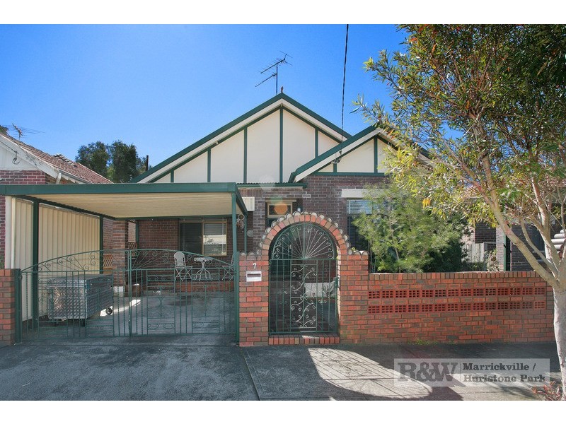 7 Wicks Avenue, Marrickville NSW 2204
