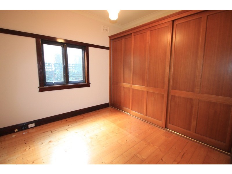 24 Leofrene Avenue, Marrickville NSW 2204