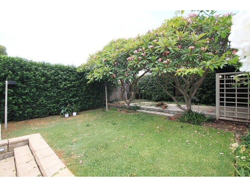 24 Leofrene Avenue, Marrickville NSW 2204