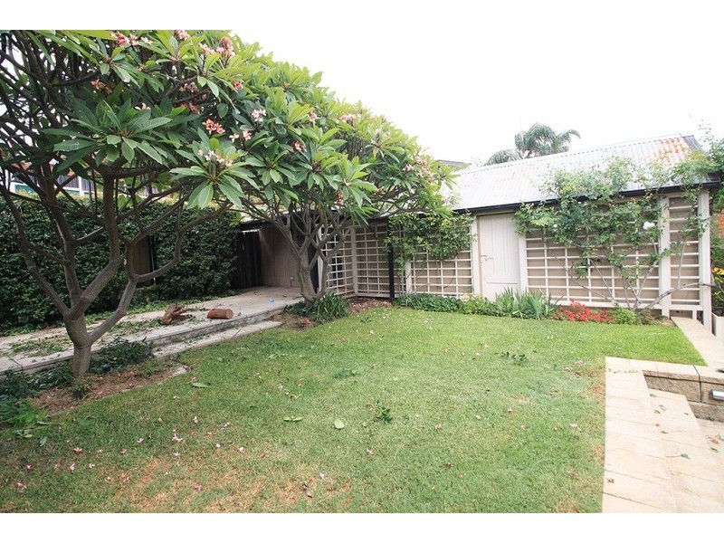 24 Leofrene Avenue, Marrickville NSW 2204