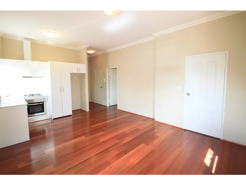 15/11 Woodcourt Street, Marrickville NSW 2204