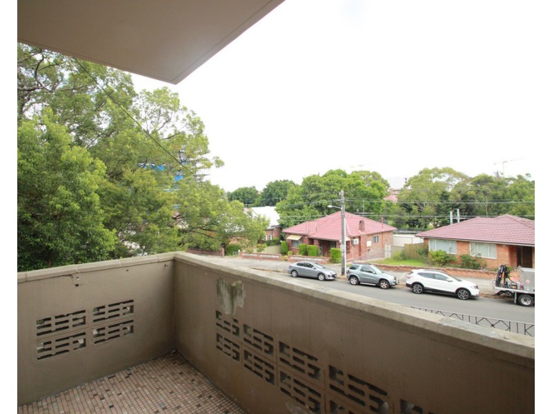 4/11 Arthur Street, Marrickville NSW 2204