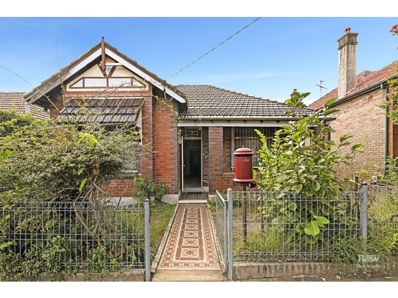 11 Tamar Street, Marrickville NSW 2204