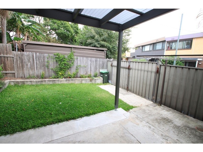 84 Station Street, Tempe NSW 2044