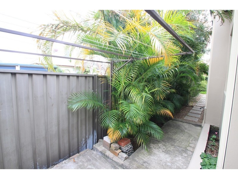 84 Station Street, Tempe NSW 2044