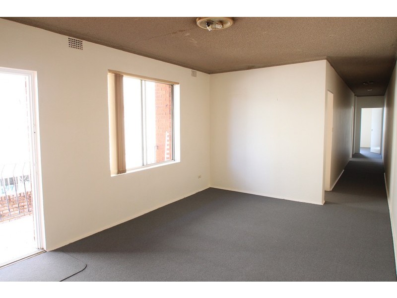 2/7 Mons Street, Canterbury NSW 2193