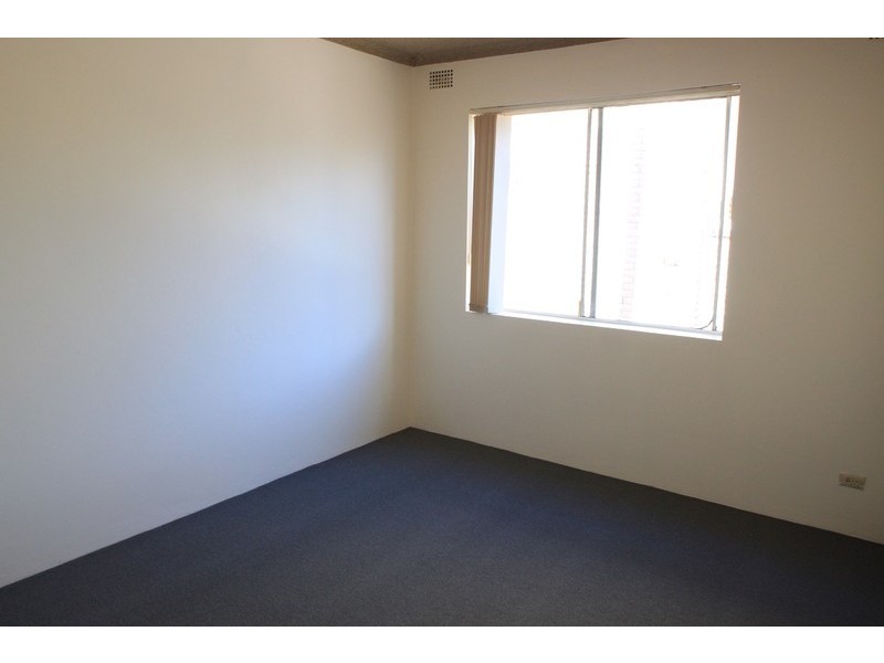 2/7 Mons Street, Canterbury NSW 2193